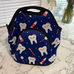 Blue Tooth Pattern Insulated Lunch Bag - Unbranded. NEVER USED